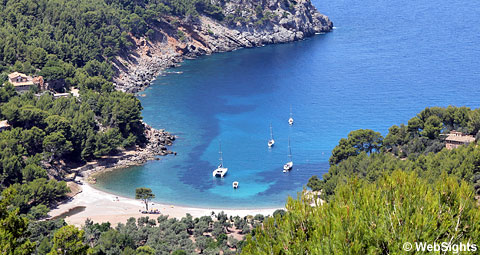The Cove of Cala Tuent - cala tuent - Hotel Rural Monnaber Nou Mallorca