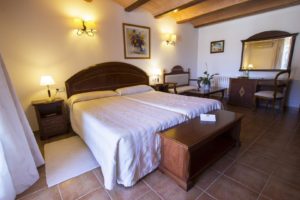 standard-room-web - standard room web - Hotel Rural Monnaber Nou Mallorca