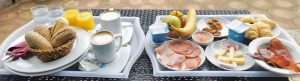 desayuno covid monnaber en habitacion - desayuno covid monnaber en habitacion - Hotel Rural Monnaber Nou Mallorca